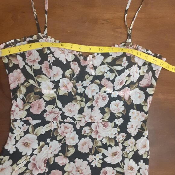 Altar'D State Size Large Chaya Floral Ruffle Spaghetti Strap Smocked Midi Dress - Picture 14 of 16